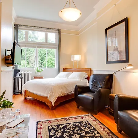 Fairholme Manor Inn-2